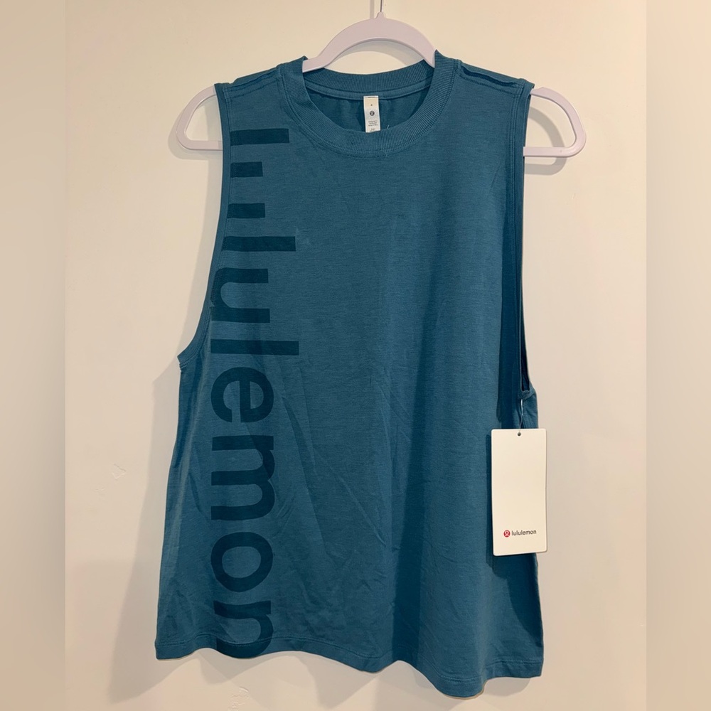 Lululemon Athletica All Yours Graphic Tank size 4 (fits 6) Blue